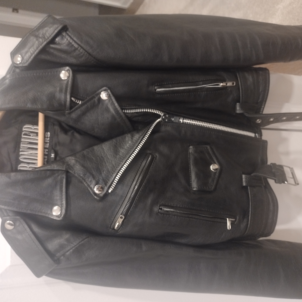 Cropped Leather Biker Jacket